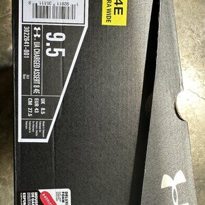 Under Armour Charge Assert Men 9.5 Extrawide 4E